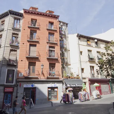 Deluxe En Plaza Mayor Madrid Exterior photo